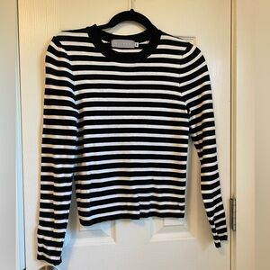 Monochrome Striped Crewneck sweater